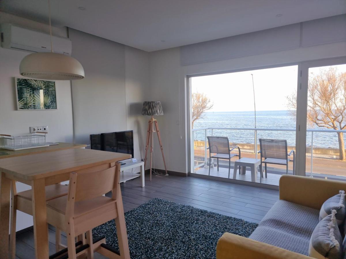 Bay House - Seascape Apartment ปอนตาเดลกาดา ภายนอก รูปภาพ